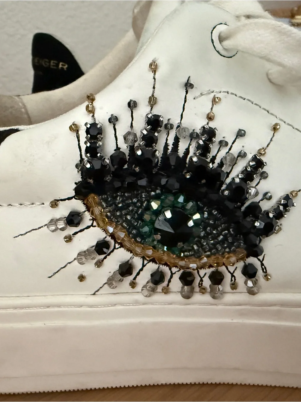 Kurt Geiger Laney Eye embellished platform sneaker Sz 40 - Picture 3 of 8